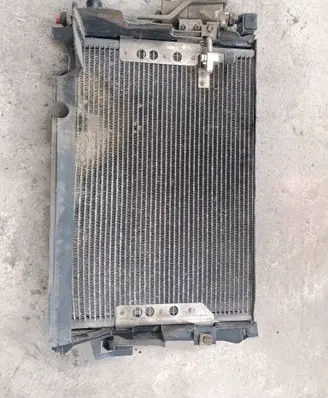 Mercedes-Benz Vaneo W414 Coolant radiator A1685001702
