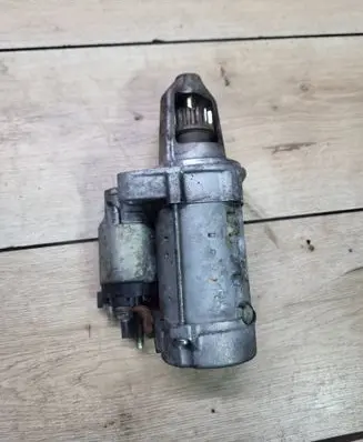 Mercedes-Benz B W246 W242 Starter motor A2709060026