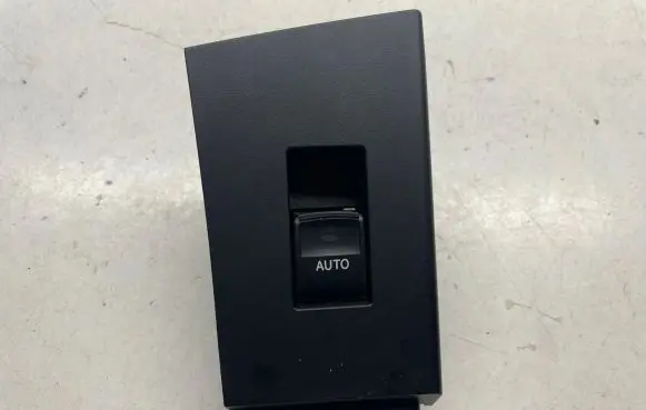 Toyota Auris E180 Electric window control switch 7427202630