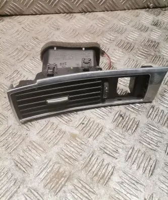 Audi A6 S6 C6 4F Dashboard side air vent grill/cover trim 4f1820901d