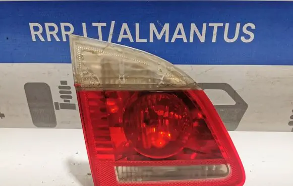 BMW 5 E60 E61 Tailgate rear/tail lights 69353259