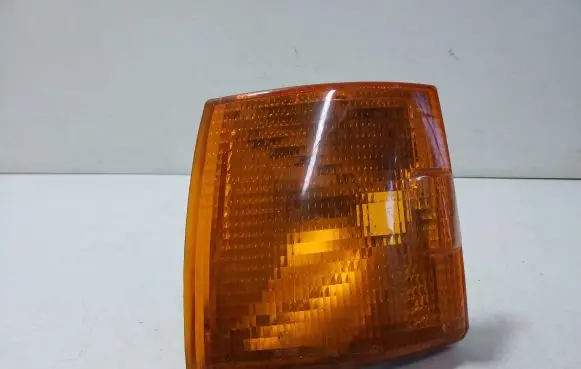 Volkswagen Transporter - Caravelle T4 Front indicator light 183322B