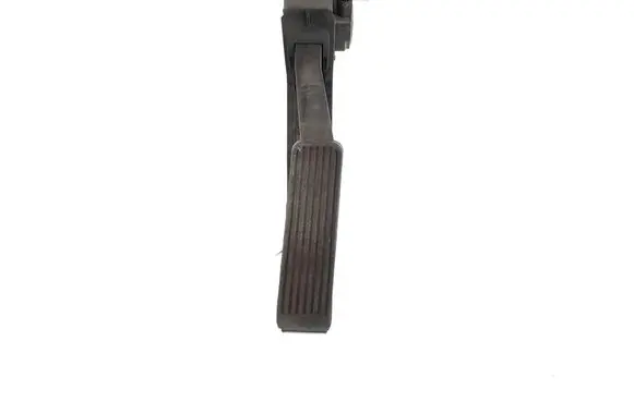 Mercedes-Benz S W220 Accelerator throttle pedal A2203000104