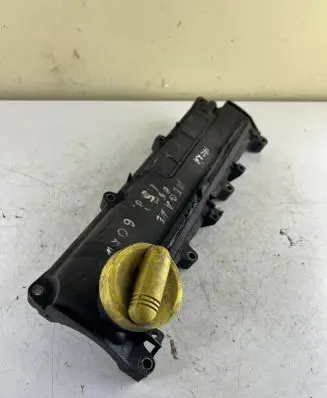Nissan Micra Rocker cam cover 3200379908 F02802