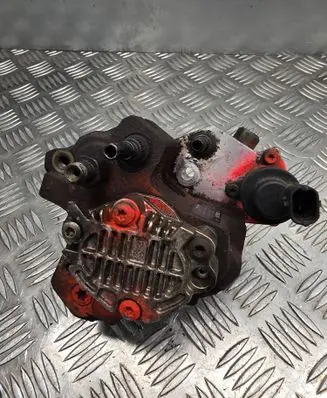 Renault Megane II Fuel injection high pressure pump 0445010075 H037472 8200108225