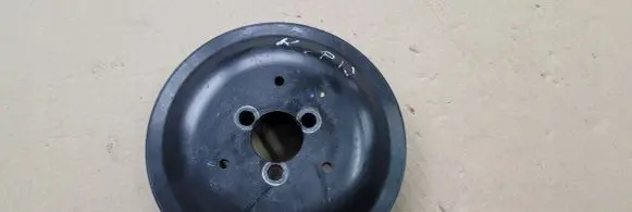 Audi A7 S7 4G Water pump pulley 06E121031D