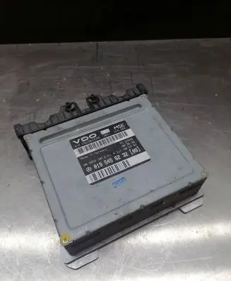 Mercedes-Benz CLK A208 C208 Engine control unit/module 0195456232