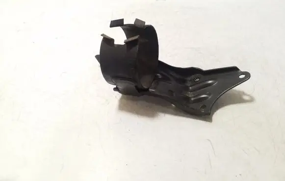 Audi A4 S4 B6 8E 8H Fuel filter bracket/mount holder 8D0127224