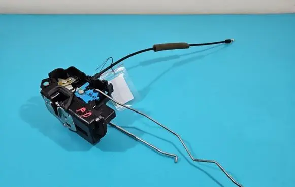 Opel Antara Front door lock IMPRK1400511