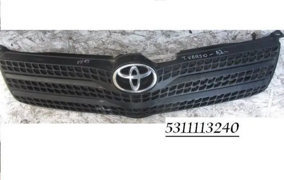 Toyota Verso Front bumper upper radiator grill 5311113240