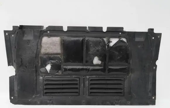Volkswagen Phaeton Engine splash shield/under tray 6Q0825237P