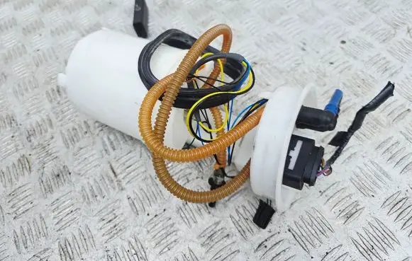 Audi TT Mk1 In-tank fuel pump
