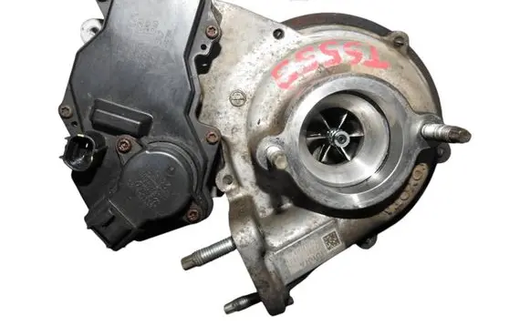 Toyota Hilux VIII Turbo 1720111070
