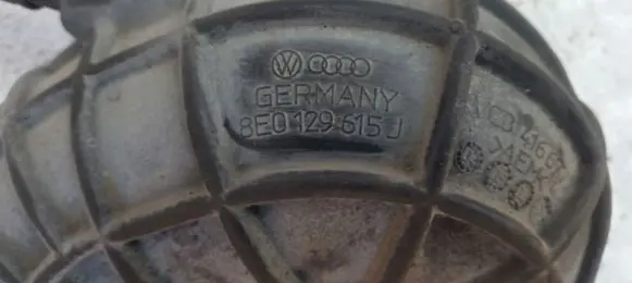 Audi A4 S4 B7 8E 8H Intercooler hose/pipe 8E0129615J