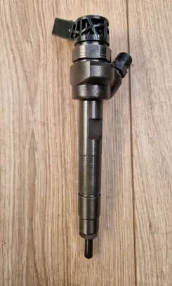 BMW 5 GT F07 Fuel injector 0445110