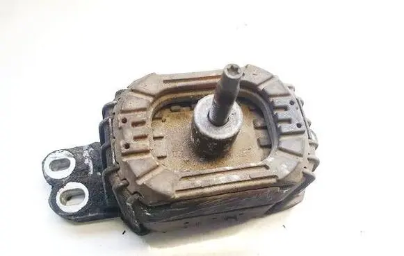 Citroen C5 Engine mount bracket 86945E01