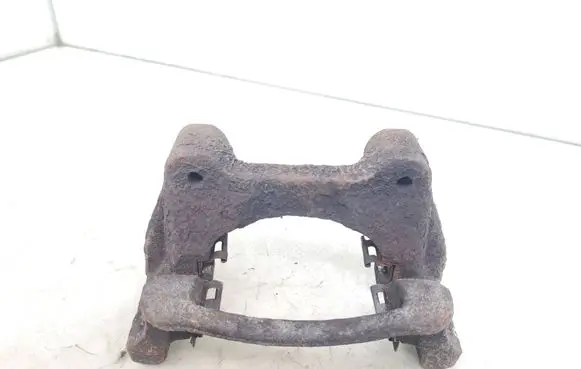 Hyundai i40 Brake caliper pad carrier rear 