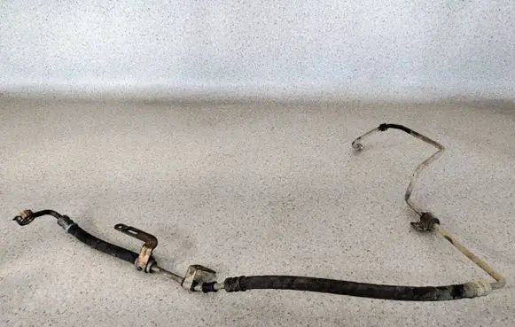 Mazda 626 Power steering hose/pipe/line
