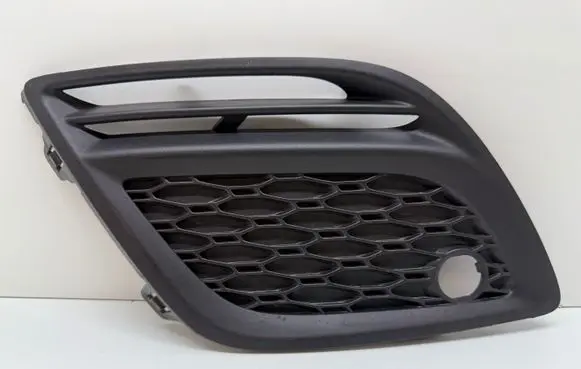 Volvo XC60 Front bumper lower grill 31290662