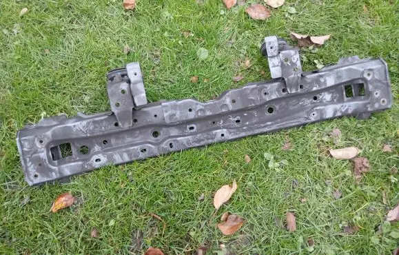 Toyota Prius (XW50) Top upper radiator support slam panel