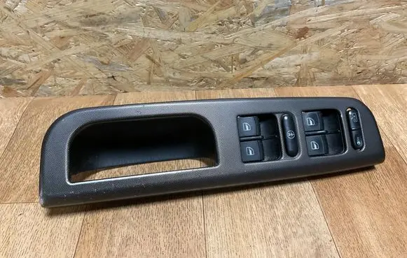 Volkswagen PASSAT B5 Electric window control switch 1J4959857 F005S00011 970141042