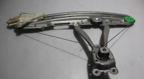 Opel Vectra C Rear window lifting mechanism without motor