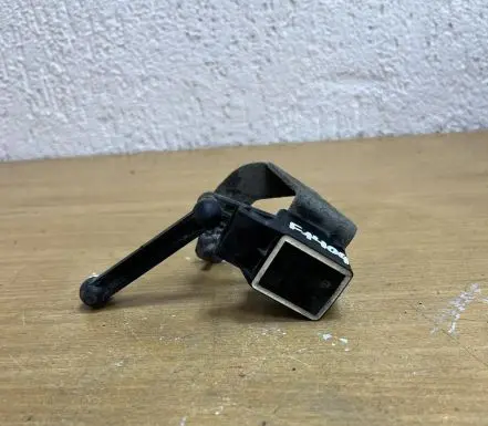BMW 7 E65 E66 Air suspension front height level sensor 6779447 F1404