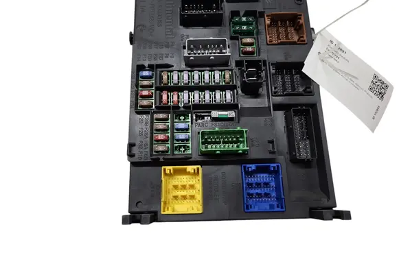 Peugeot 508 Comfort/convenience module 9664992380 BSIQ0500