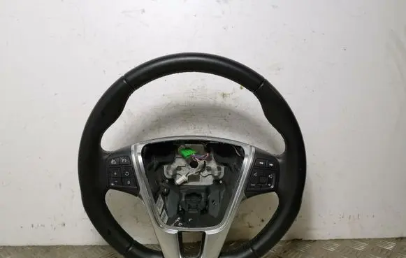 Volvo V40 Cross country Steering wheel