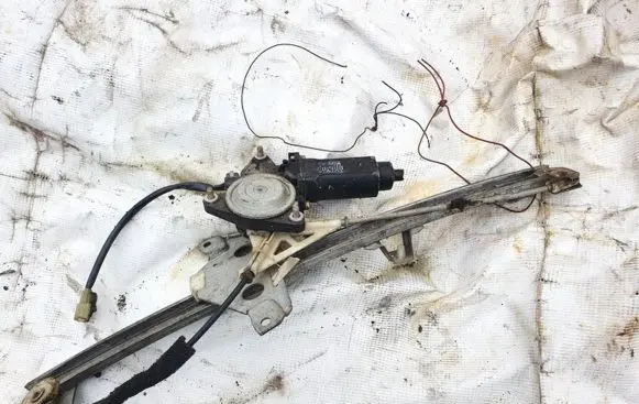 Toyota Camry Rear door window regulator motor 8571032070 0621004022