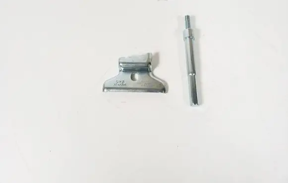 Volkswagen Touareg II Battery bracket 7L0915138C