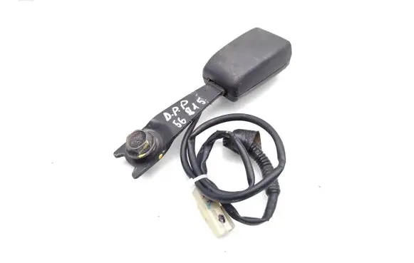 Mitsubishi L200 Front seatbelt buckle 7000D700XA