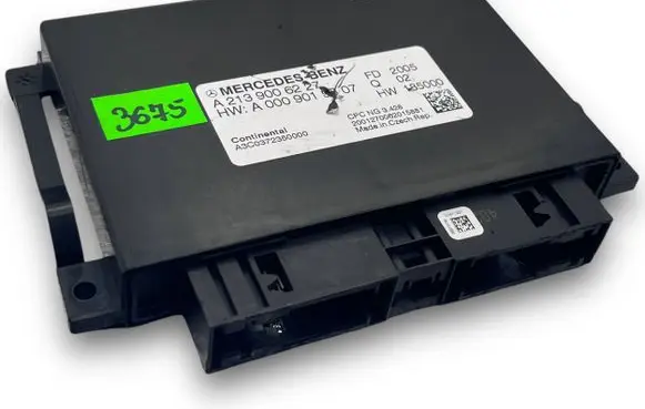 Mercedes-Benz E AMG W213 Central body control module S3675 A2139006227