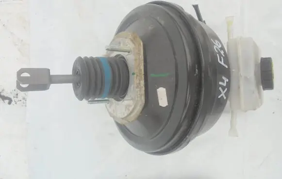 BMW X4 F26 Brake booster