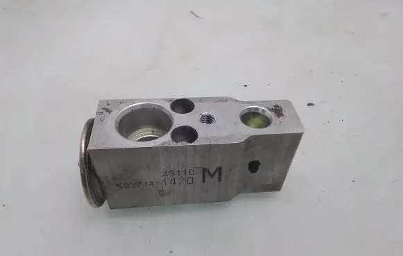 Air conditioning (A/C) expansion valve