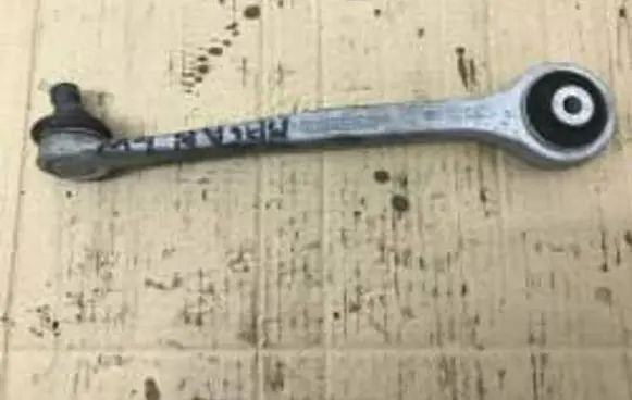 Porsche Macan (95B) Front control arm 8K0505P