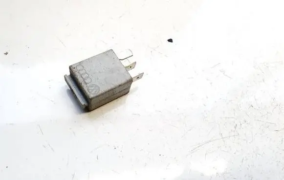 Volkswagen Touran I Other relay 1K0951253A 449