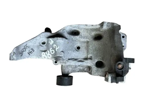 BMW 3 E90 E91 Generator/alternator bracket 11167802639 7802639 13992010