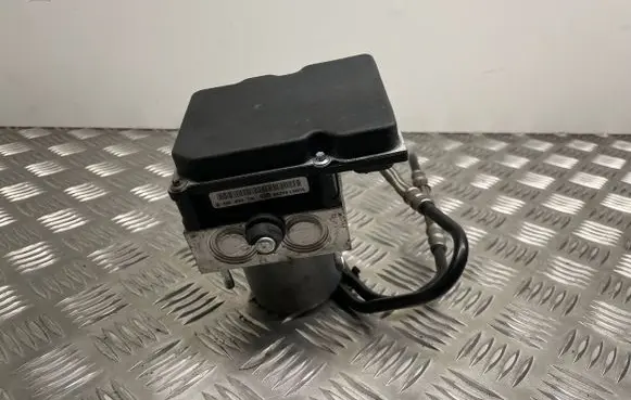 Jaguar XF X250 ABS Pump 8X232C405EE