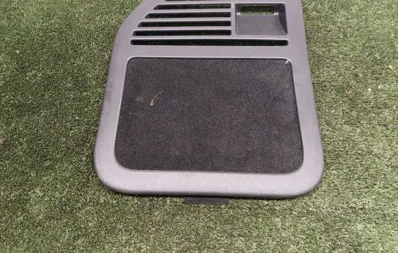 Land Rover Discovery 5 Fuse box cover BJ325162A