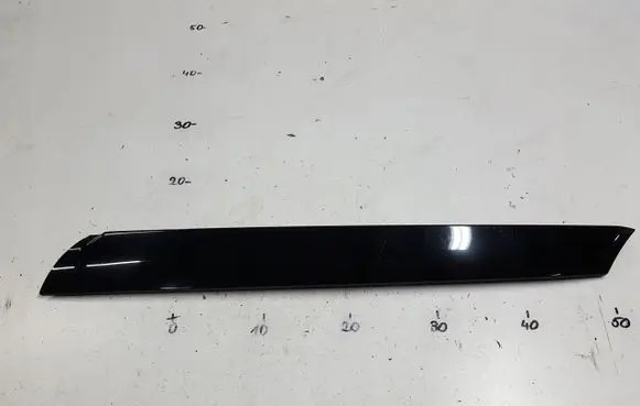Mini Cooper Countryman R60 Front arch trim 