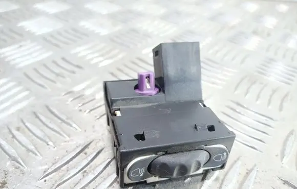 Renault Laguna I Headlight level height control switch 7700419690