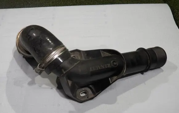 Renault Master III Intercooler hose/pipe 144605225R