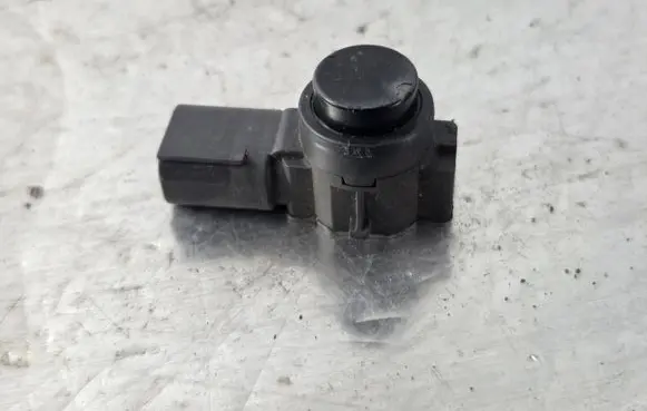 Peugeot 3008 II Parking PDC sensor 9675202477XT 0263013215