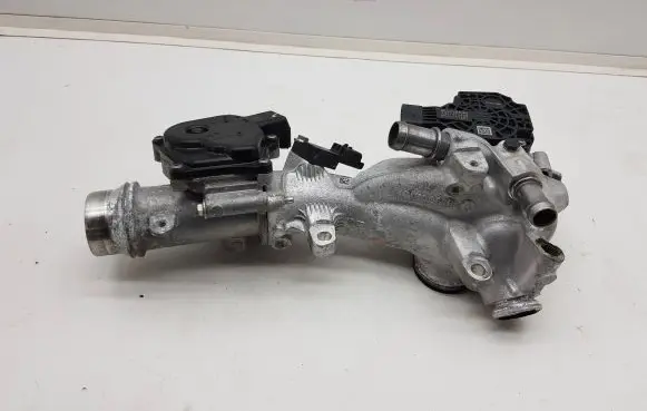 Renault Clio V EGR valve 147170061R 147101246R