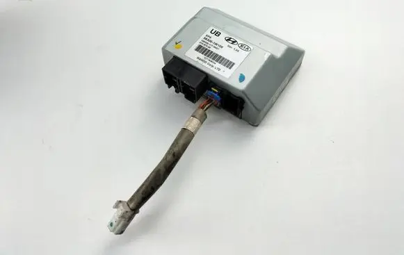 KIA Rio Electric power steering pump 563001W100