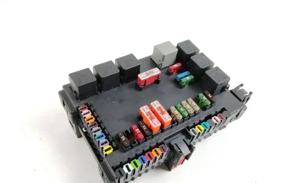 Mercedes-Benz S W221 Fuse module A2215403550 A2215450801