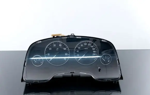 Opel Zafira A Speedometer (instrument cluster) 110080209 24461770JX 24461770