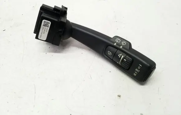 Volvo V70 Wiper control stalk 31394008