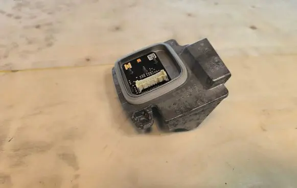 BMW M4 G82 G83 LED ballast control module 11920111940 9851051 63119851051